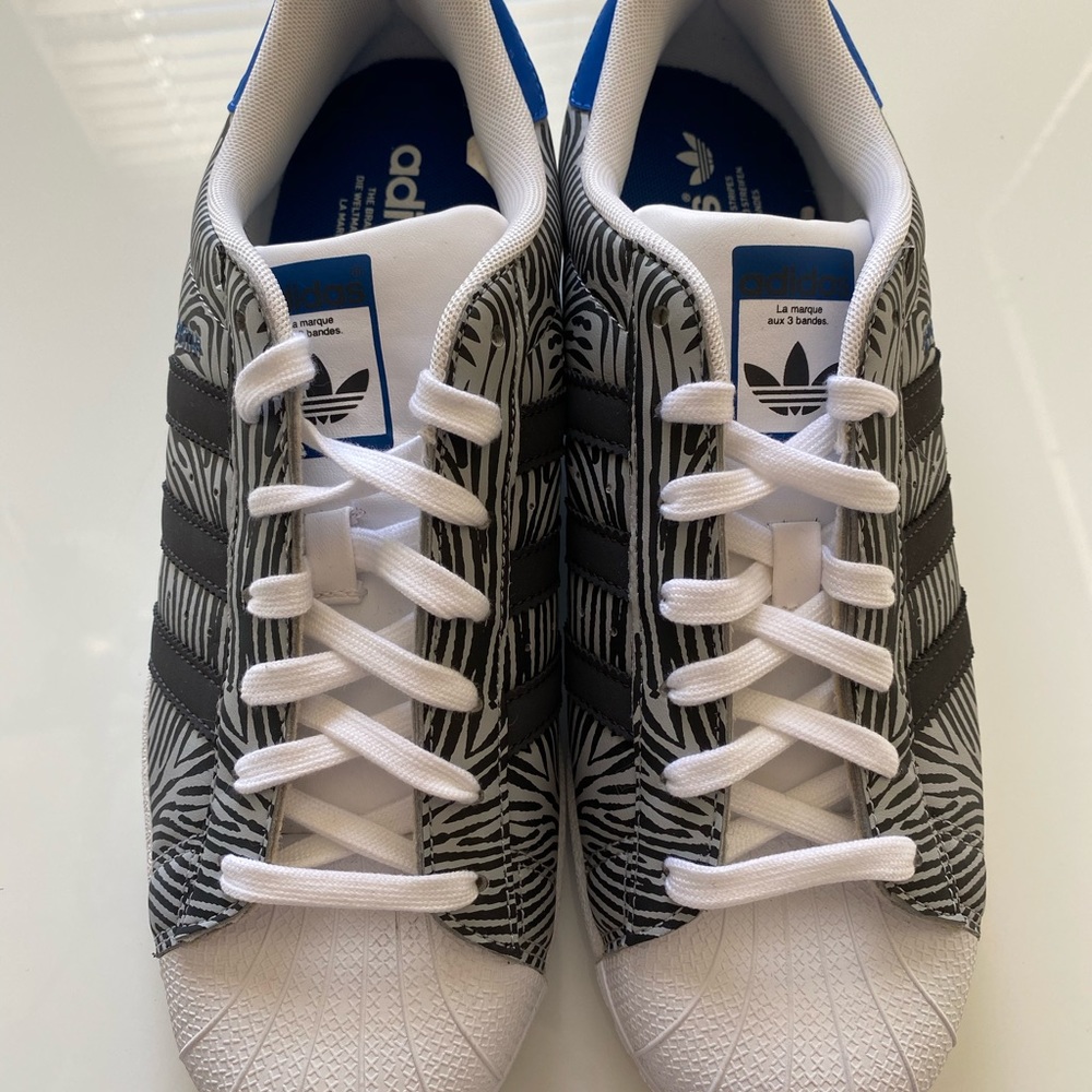 COPY - BNWB ADIDAS SUPERSTAR ZEBRA SIZE 8 men’s
